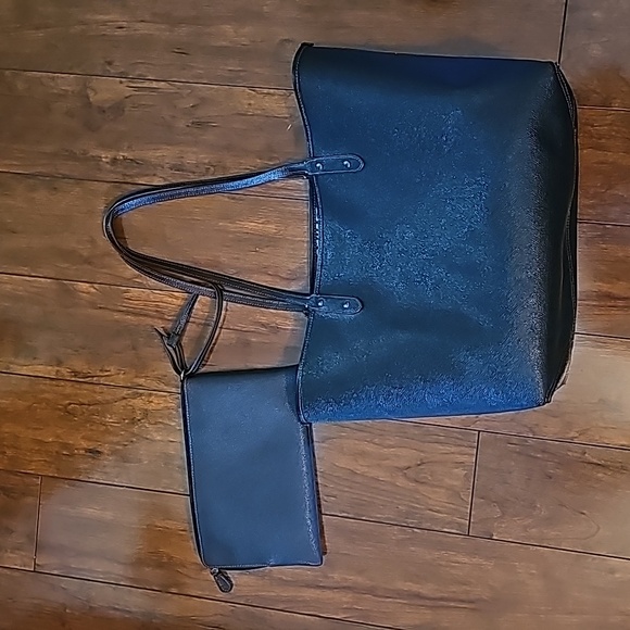 Coach x Keith Haring Reversible City Tote EUC! - Picture 13 of 15